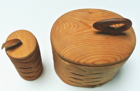 スウェーデン工芸品 白樺 ふたつきボックス